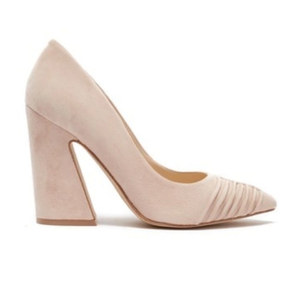 NIB Nine West Harlyn Flared Block Heel Pump Sz 9M - Picture 1 of 4